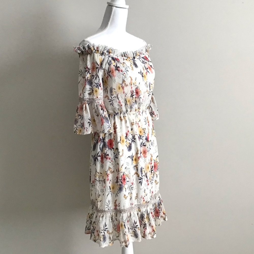 RARE Floral Dresss ASO Alexis Rose in Schitt’s Creek - Picture 11 of 14